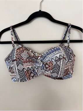 Sunsets Tribal Print Brown 36DD Bikini Top EUC